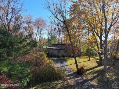 Lake Home For Sale in Athens, New York