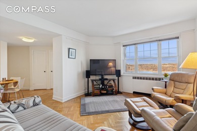 Hudson River Apartment For Sale in New York New York