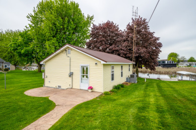 Turnkey cottage on the Lake James Chain ready for new owners! - photo 26