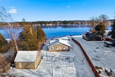 Lake Champlain - Essex County Home For Sale in Crown Point New York