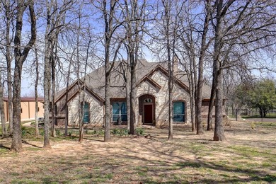 Lake Home Active Under Contract in Weatherford, Texas