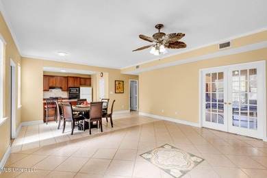 Spacious, private, and full of potential--this 4-bedroom, 2 - photo 3