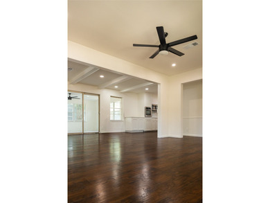 Welcome to this beautifully remodeled 3-bedroom, 2-bath home - photo 5