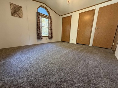 Well-maintained 1-owner, 2-bedroom, 2-bath manufactured home - photo 18