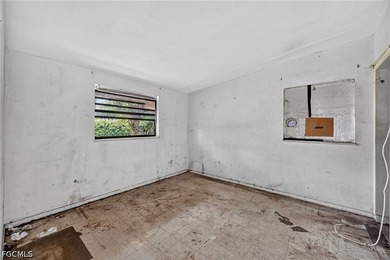 Needs TLC. House was cleaned out. Property is being sold AS-IS - photo 10
