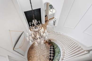 A timeless coastal estate where classic elegance meets modern - photo 38
