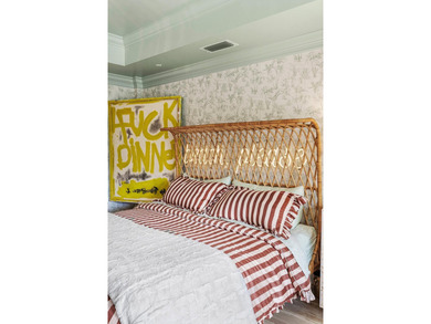 A timeless coastal estate where classic elegance meets modern - photo 41