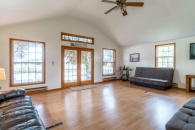 Turnkey cottage on the Lake James Chain ready for new owners! - photo 5