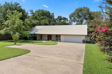 Lake Home Sale Pending in Yantis, Texas