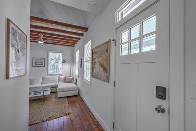 Renovated 6 bedrooms DUPLEX completed in May 2024 - Renovated - photo 4