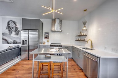 Renovated 6 bedrooms DUPLEX completed in May 2024 - Renovated - photo 7