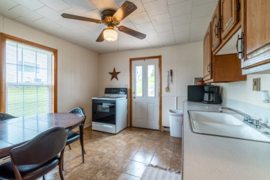 Turnkey cottage on the Lake James Chain ready for new owners! - photo 10