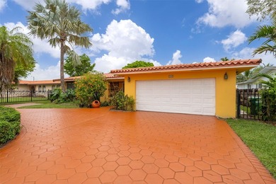 Beautiful 3 bedrooms, 2 baths single family home in the heart of - photo 2