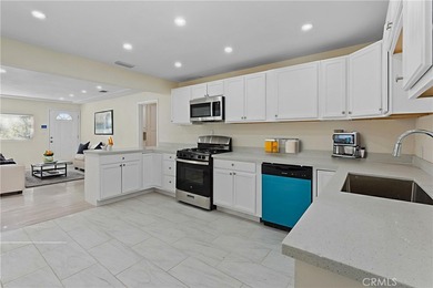 Diamond Valley Lake Home Active Under Contract in Hemet California