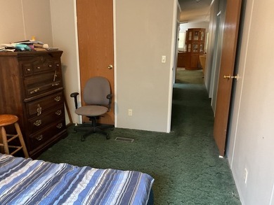 The owner has taken great care of the home and looks great. The - photo 10