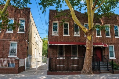 Huge Quadruplex with shared - photo 1