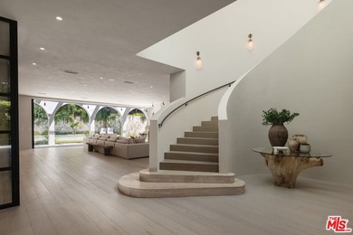 Mykonos meets Bel Air.... resort-living steps from Bel Air Hotel - photo 4