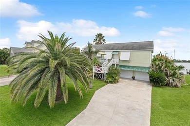 Lake Pontchartrain Home For Sale in New Orleans Louisiana