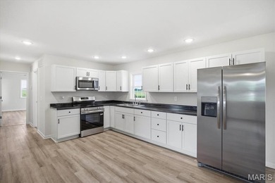 Whether you're searching for a full-time residence or the - photo 9