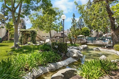 Beautifully upgraded upper-level condo in the FHA-approved - photo 25