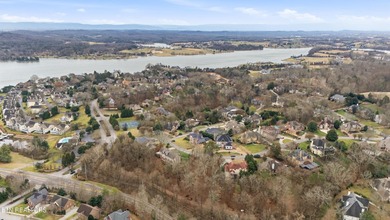 Exceptional building lot in the prestigious River Sound - photo 7