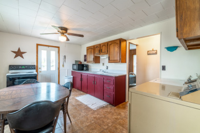 Turnkey cottage on the Lake James Chain ready for new owners! - photo 9