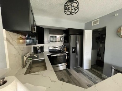 Lake Condo For Sale in Boynton Beach, Florida