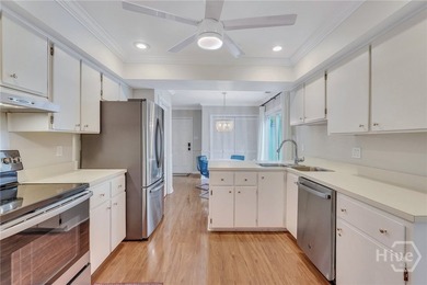 Welcome to your new sanctuary! Nestled in a serene neighborhood - photo 17