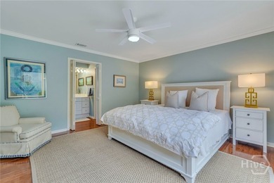 Welcome to your new sanctuary! Nestled in a serene neighborhood - photo 22