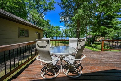 Escape to this charming four-season cabin on highly sought-after - photo 22