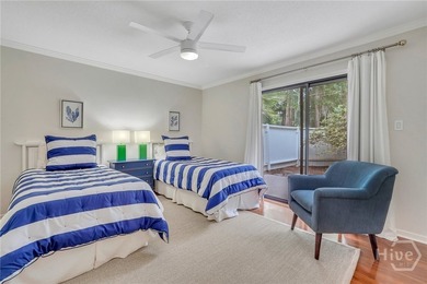 Welcome to your new sanctuary! Nestled in a serene neighborhood - photo 24