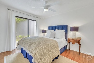 Welcome to your new sanctuary! Nestled in a serene neighborhood - photo 25