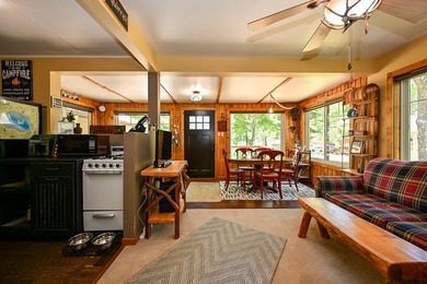Escape to this charming four-season cabin on highly sought-after - photo 37