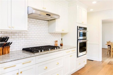Step into a home where luxury living meets intentional wellness - photo 8