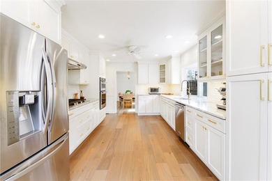 Step into a home where luxury living meets intentional wellness - photo 9