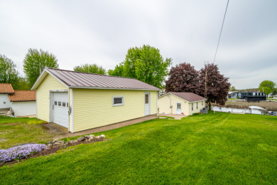 Turnkey cottage on the Lake James Chain ready for new owners! - photo 27