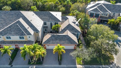 This Pristine corner townhome in Harbour Island at Palm Cove - photo 2