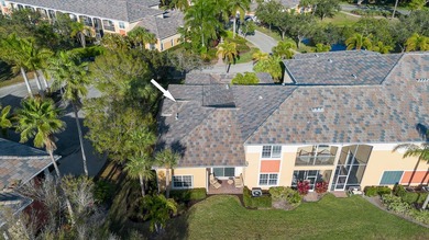 This Pristine corner townhome in Harbour Island at Palm Cove - photo 6