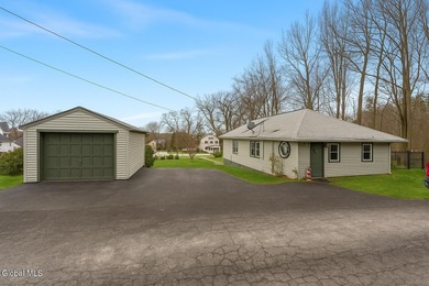 Mohawk River Home Sale Pending in Fort Johnson New York