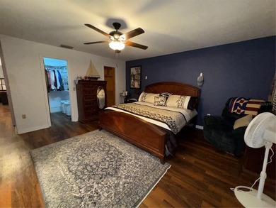 BACK ON THE MARKET:PREVIOUS BUYER'S LOSS, YOUR GAIN!! ADJUSTED - photo 12