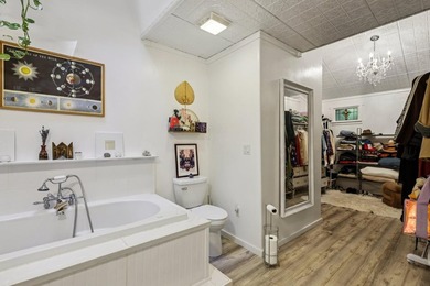 Experience the perfect blend of serenity, privacy, and modern - photo 16