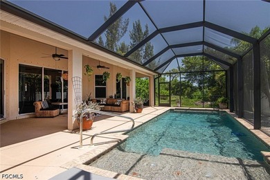 Welcome to this beautifully maintained pool home, ideally - photo 1