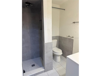 BACK ON THE MARKET:PREVIOUS BUYER'S LOSS, YOUR GAIN!! ADJUSTED - photo 38