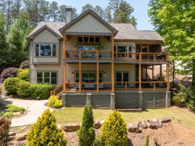 140' of Lake Keowee Living on a Protected Deep Water Bay - photo 1
