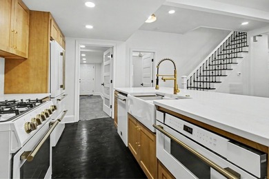 Welcome to 128 Wood Street, a beautifully restored historic home - photo 12