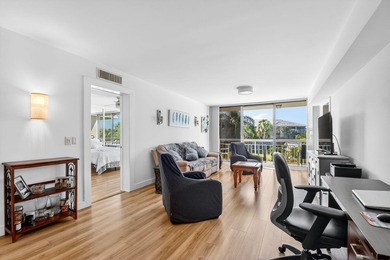 Spacious, investor friendly 3rd floor renovated and move in - photo 13