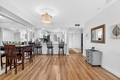 Spacious, investor friendly 3rd floor renovated and move in - photo 15