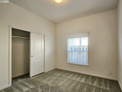 Welcome to your new luxury lifestyle in the luxurious Emerald - photo 17