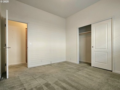 Welcome to your new luxury lifestyle in the luxurious Emerald - photo 18