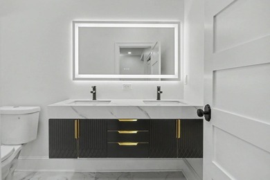 Welcome to 128 Wood Street, a beautifully restored historic home - photo 22